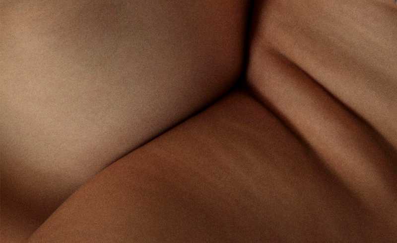 article-hero-banner-main-image-alt-text-why-do-condoms-break